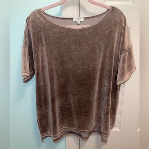 Umgee Relaxed Velvet Top, size L (oversized)!!